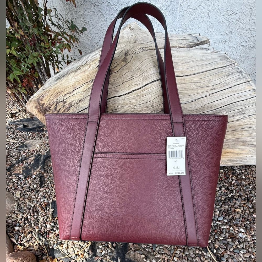 Cooper Leather commuterTote Bag
Color:OxBlood - Picture 2 of 5